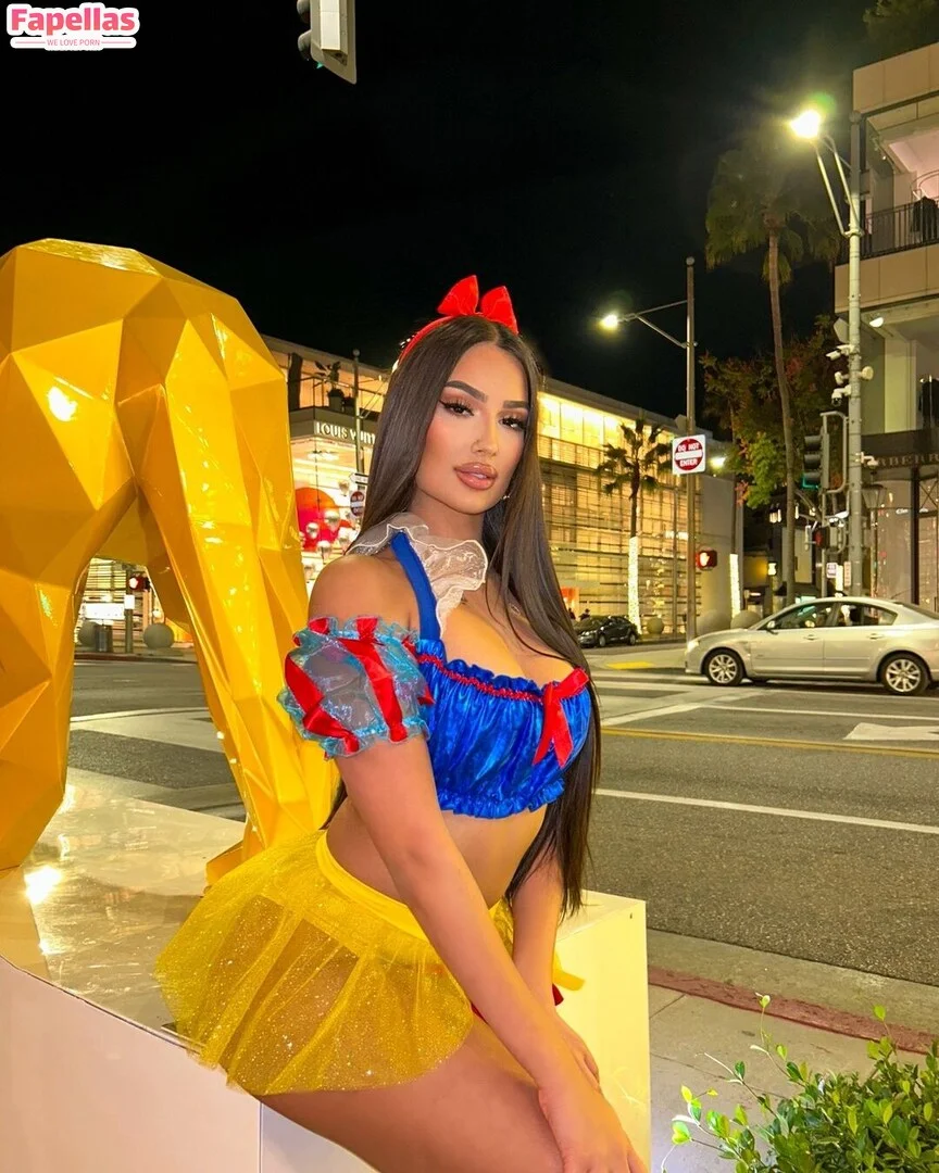 Russian/Lebanese 🌟